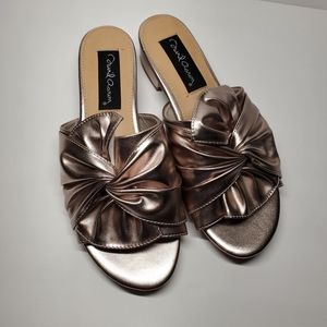 David Aaron Women's Size 7 Slides Metallic Rose
